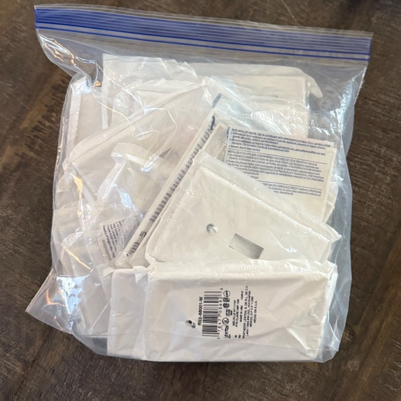 36 Piece Light Switch Cover Bundle Mixed Styles - Picture 9 of 10